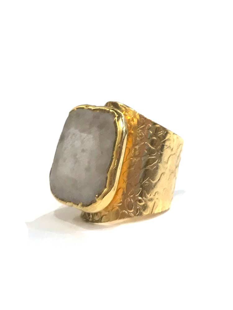 Yaf Sparkle, Moonstone Cigar Ring