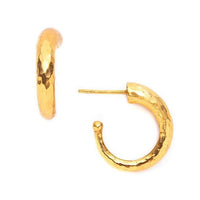 Julie Vos, Hammered Hoop