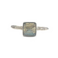 Yaf Sparkle, Gemstone Ring Pyramid