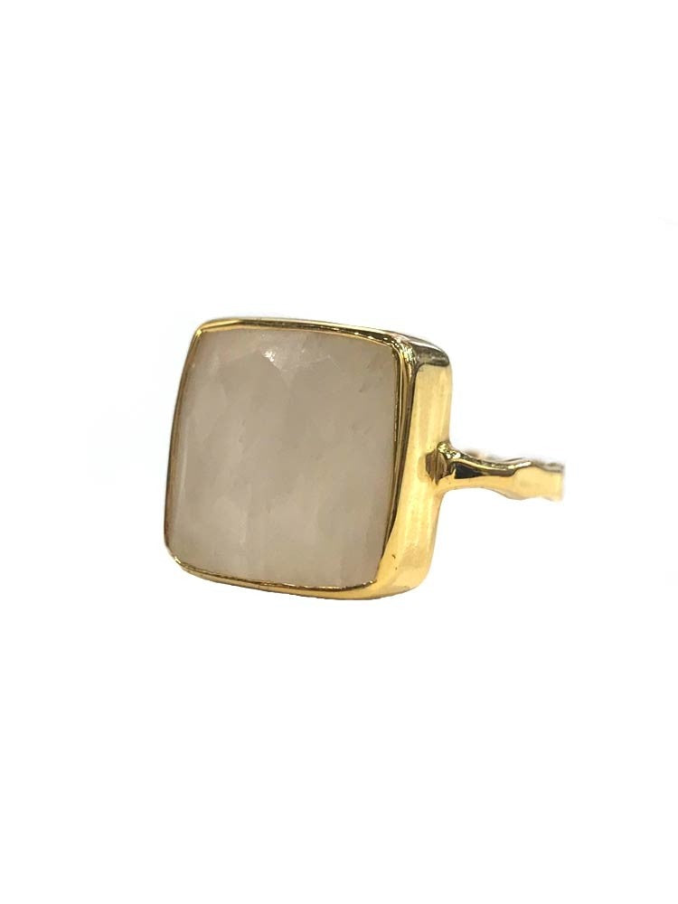 Yaf Sparkle, Moonstone Square Ring