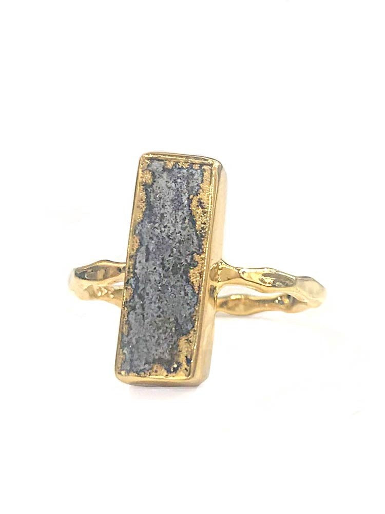 Yaf Sparkle, Rectangular Gemstone Ring