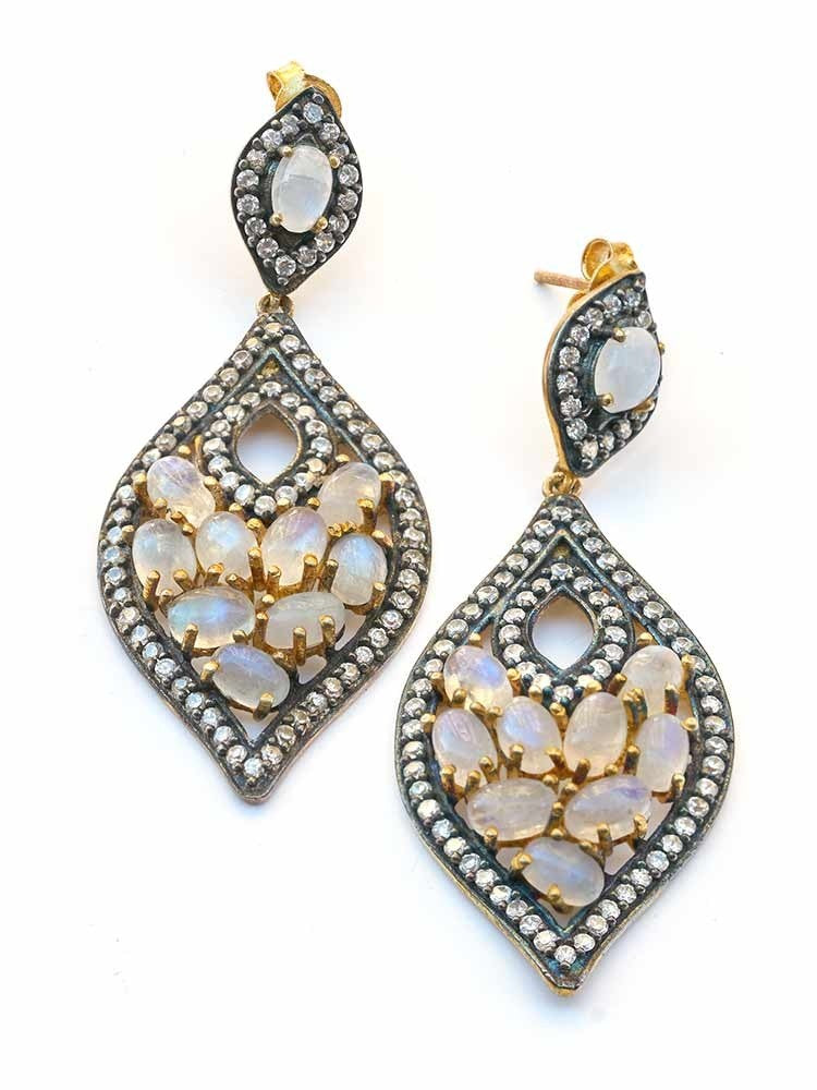 Yaf Sparkle, Merhaba Earrings