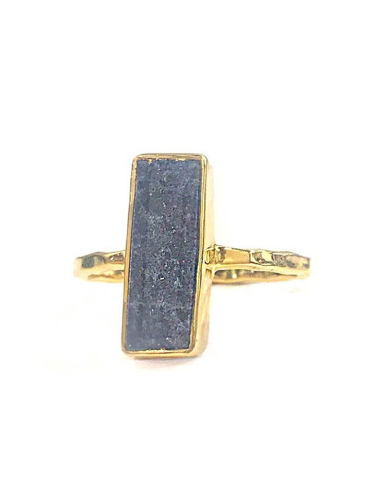 Yaf Sparkle, Rectangular Gemstone Ring